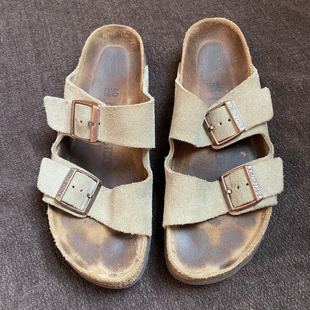 Birkenstock Arizona in Taupe Suede Leather